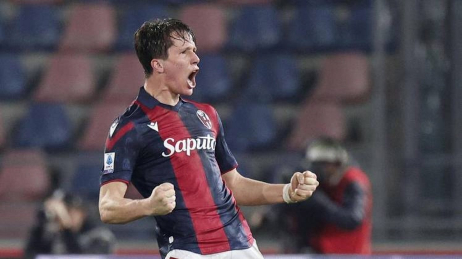 包含AC米兰主场大胜博洛尼亚,继续领跑积分榜的词条 包含AC米兰主场大胜博洛尼亚,继续领跑积分榜的词条